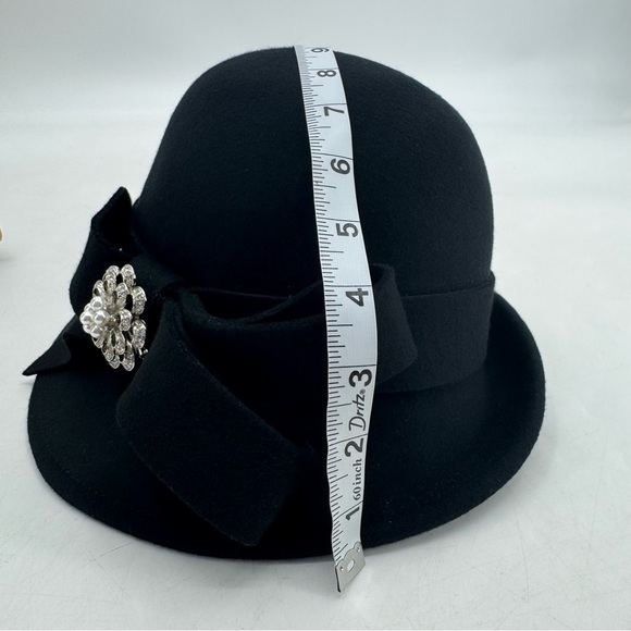 Vintage Art Deco Flapper Style Jazz Age Wool Rhinestone Pearl Broach Cloche Hat - Picture 11 of 14